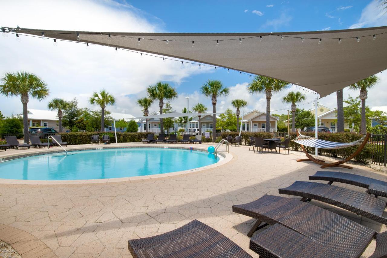 סנטה רוזה ביץ' Pelican House - Newly Remodeled, Professionally Decorated, Only About 1 Mile To Seaside! מראה חיצוני תמונה